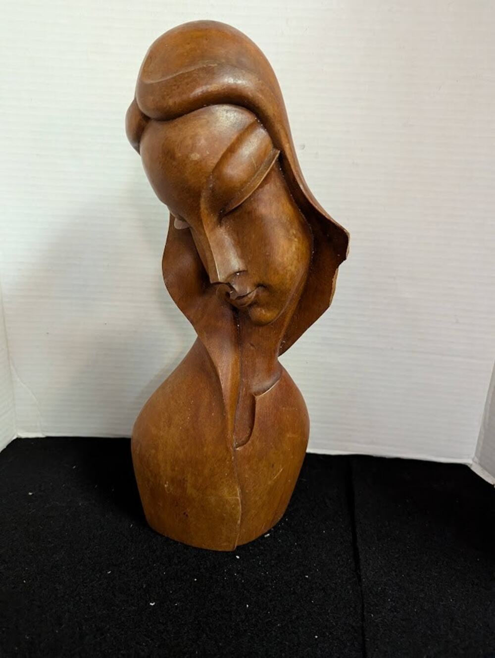 Mid-Century Modern Hand-Carved Wood Bust Sculpture – Stylized Female Form